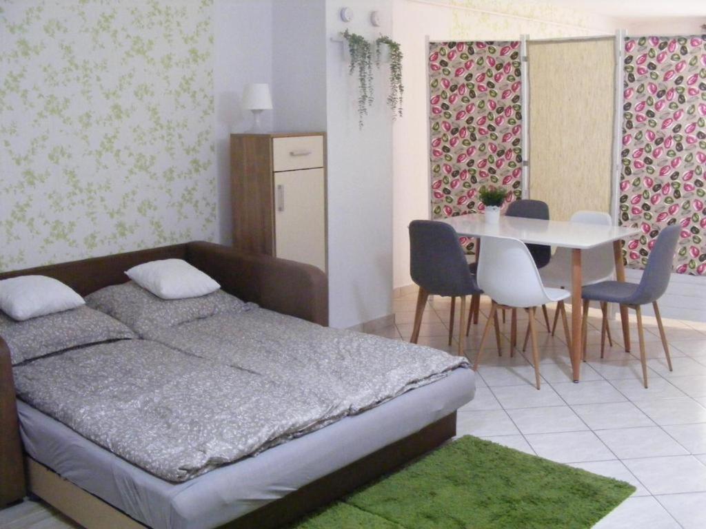 Fortuna Apartmanok Eger Exterior foto